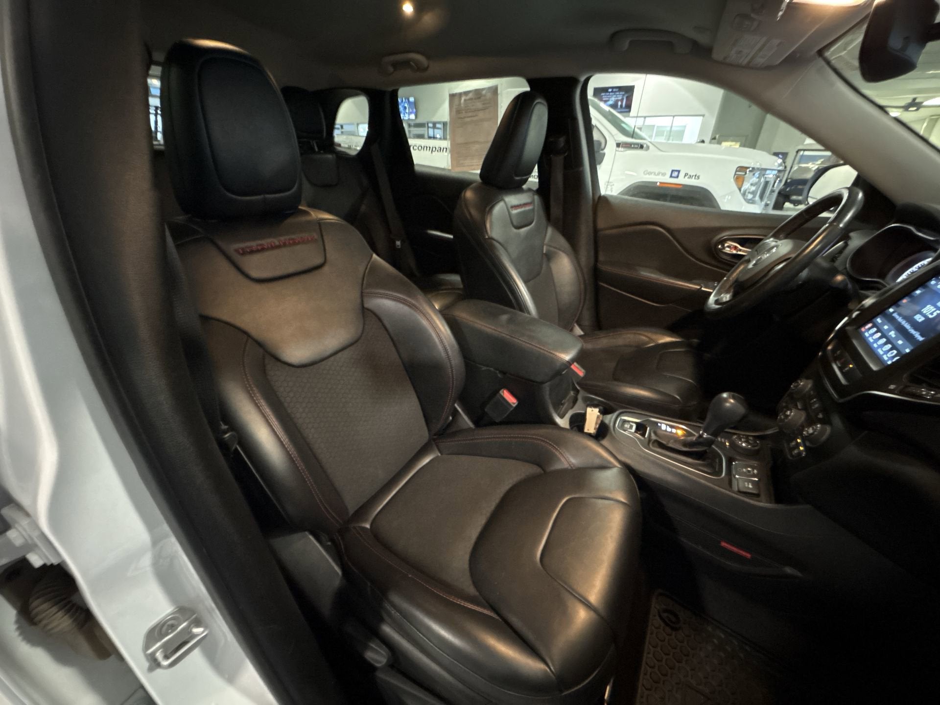 2021 Jeep Cherokee Trailhawk