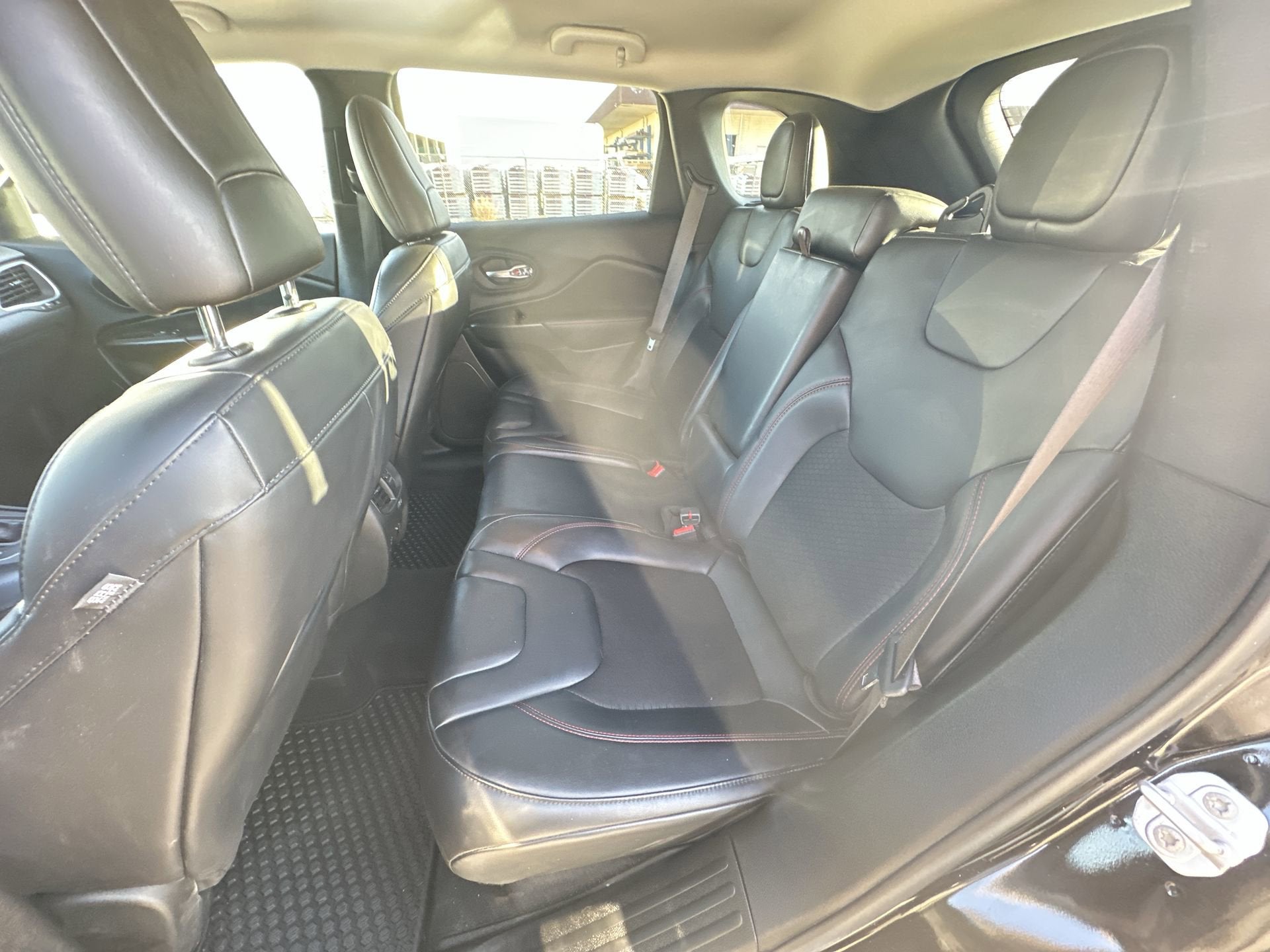 2021 Jeep Cherokee Trailhawk