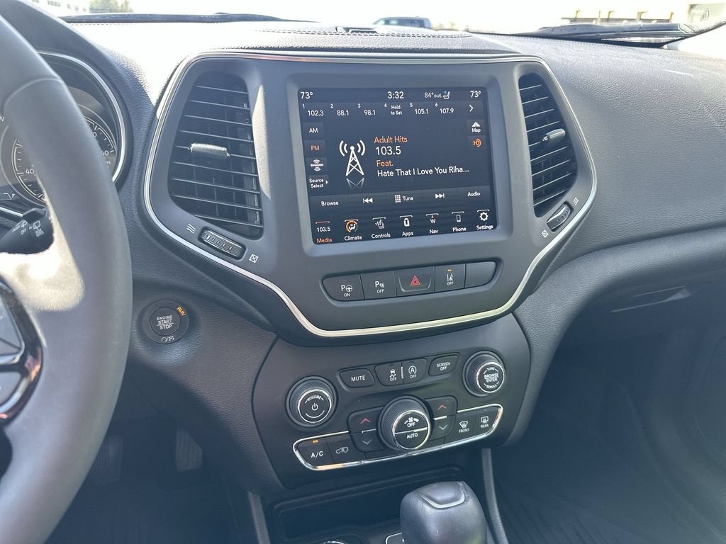2023 Jeep Cherokee Altitude Lux 4x4