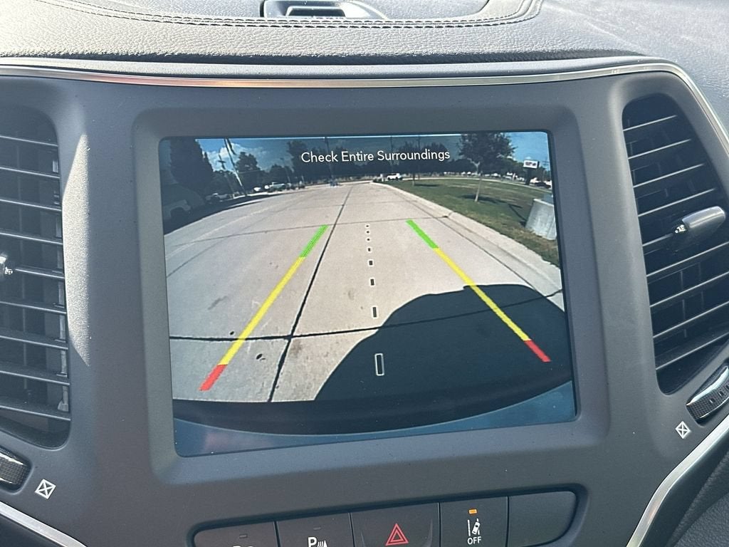 2023 Jeep Cherokee Altitude Lux 4x4