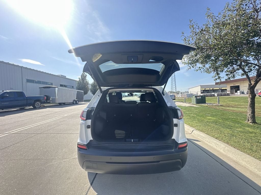 2023 Jeep Cherokee Altitude Lux 4x4