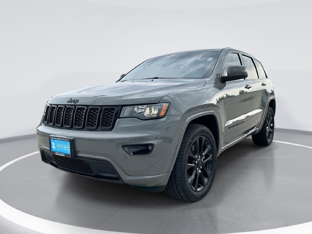 2021 Jeep Grand Cherokee Laredo X 4x4