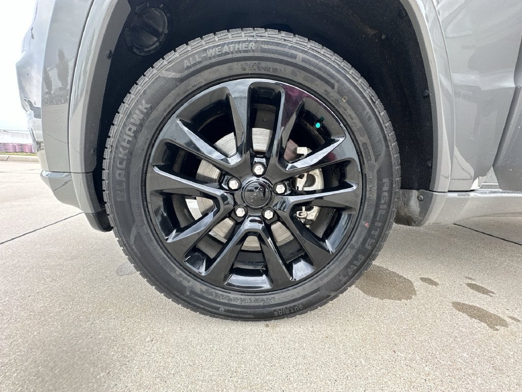 2021 Jeep Grand Cherokee Laredo X 4x4