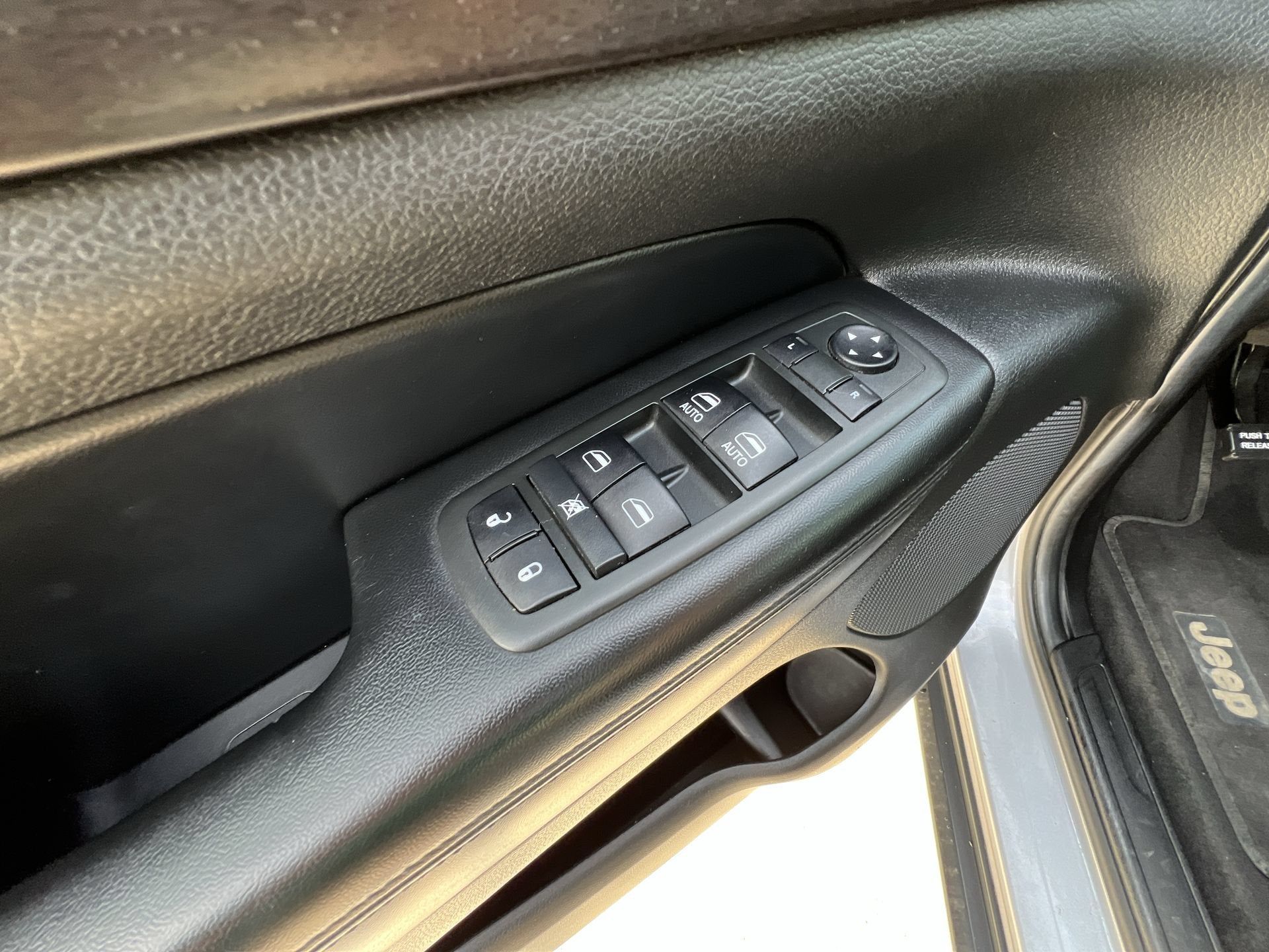 2014 Jeep Grand Cherokee Laredo