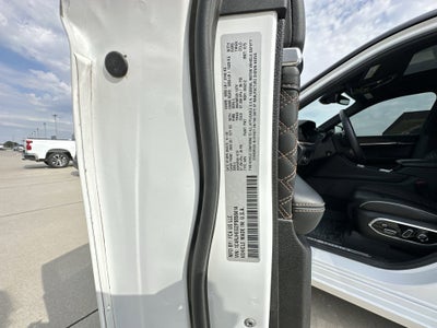 2023 Jeep Grand Cherokee Summit