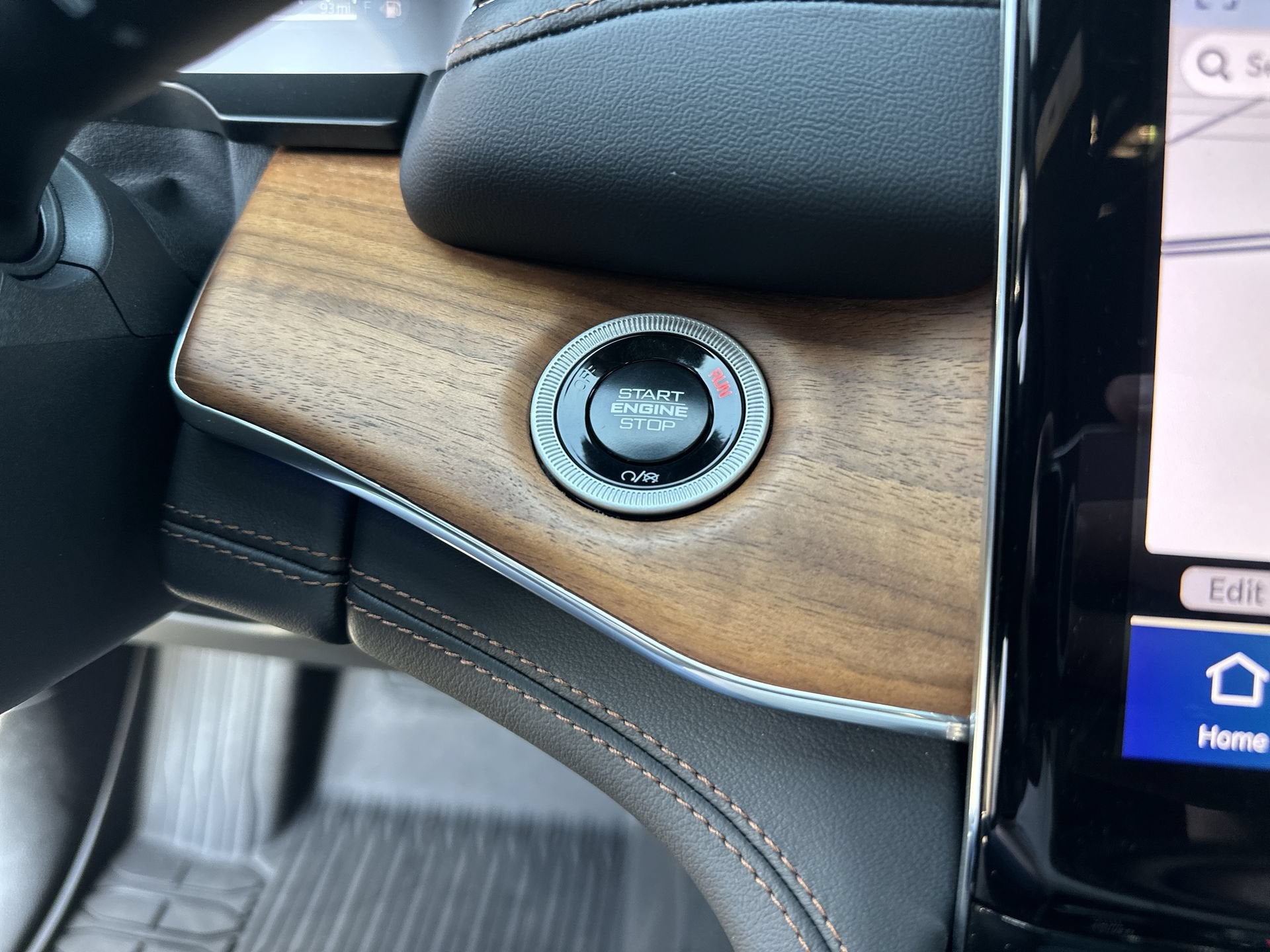 2025 Jeep Grand Cherokee Summit Reserve 4x4