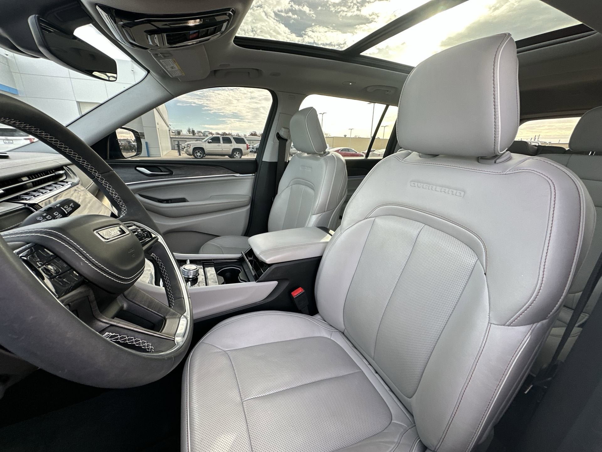 2023 Jeep Grand Cherokee L Overland