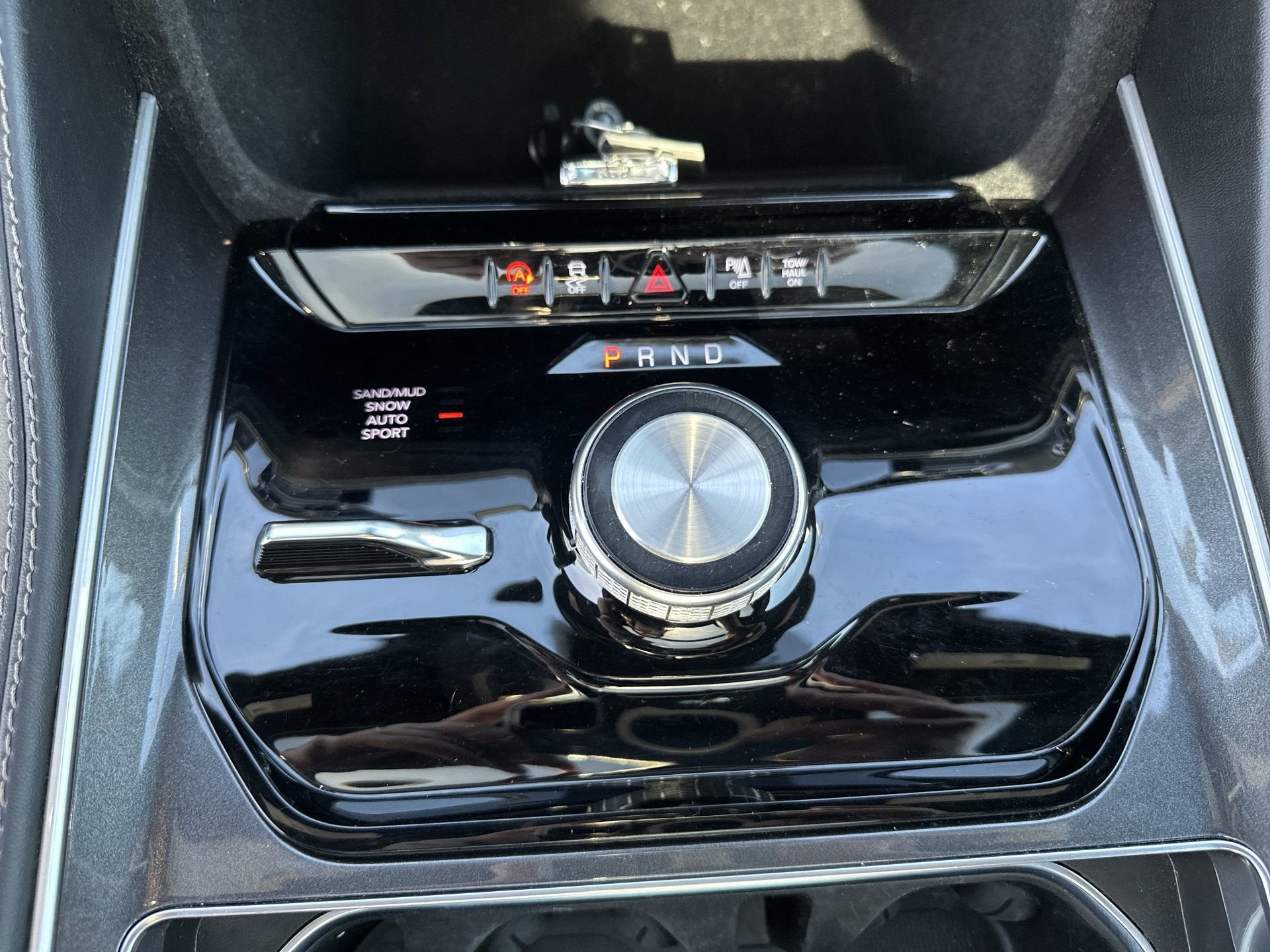 2024 Jeep Wagoneer 4DR 4WD