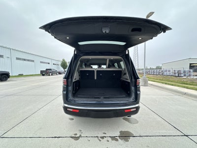 2023 Jeep Wagoneer Series III