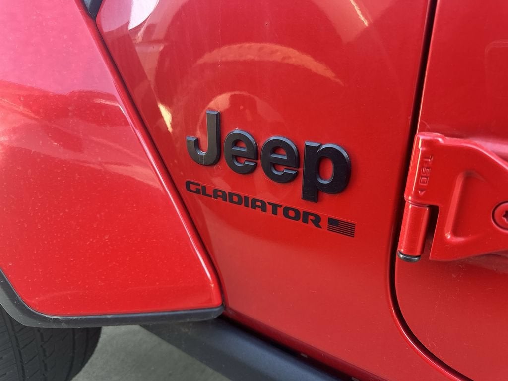 2025 Jeep Gladiator Nighthawk