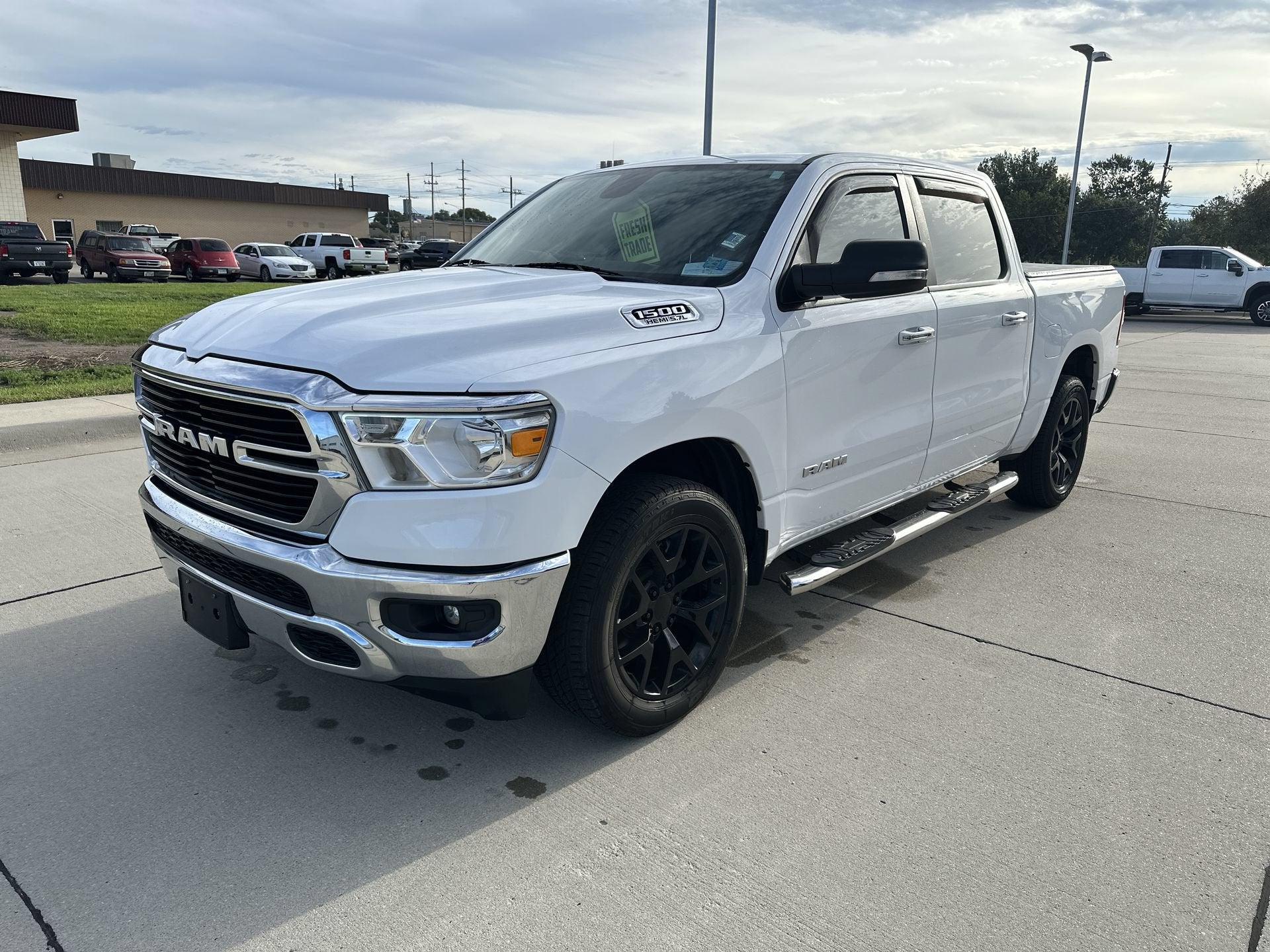 2019 RAM 1500 Big Horn/Lone Star Crew Cab 4x4 5'7" Box