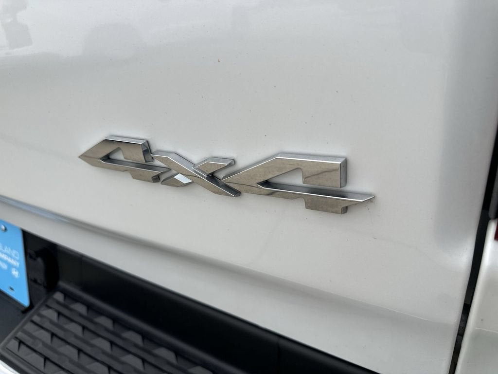 2023 RAM 1500 Laramie Crew Cab 4x4 5'7" Box