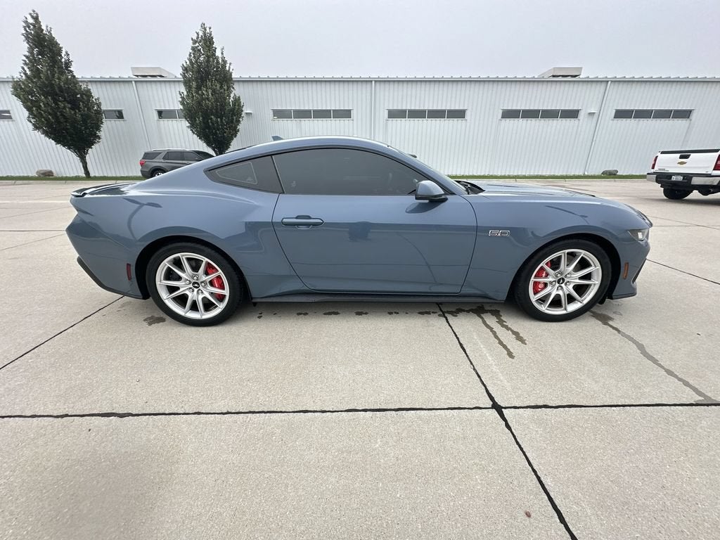 2024 Ford Mustang GT Premium Fastback