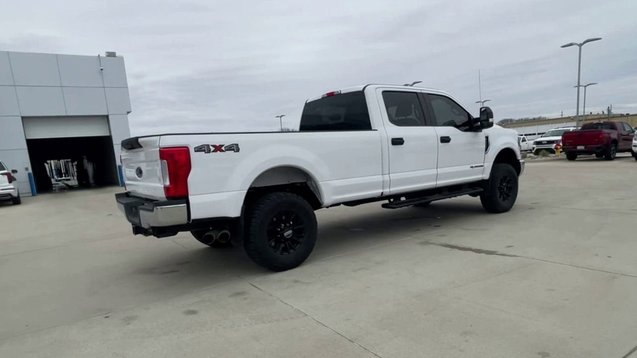 2018 Ford Super Duty F-350 SRW XL