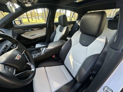 2025 Cadillac CT5 Sport