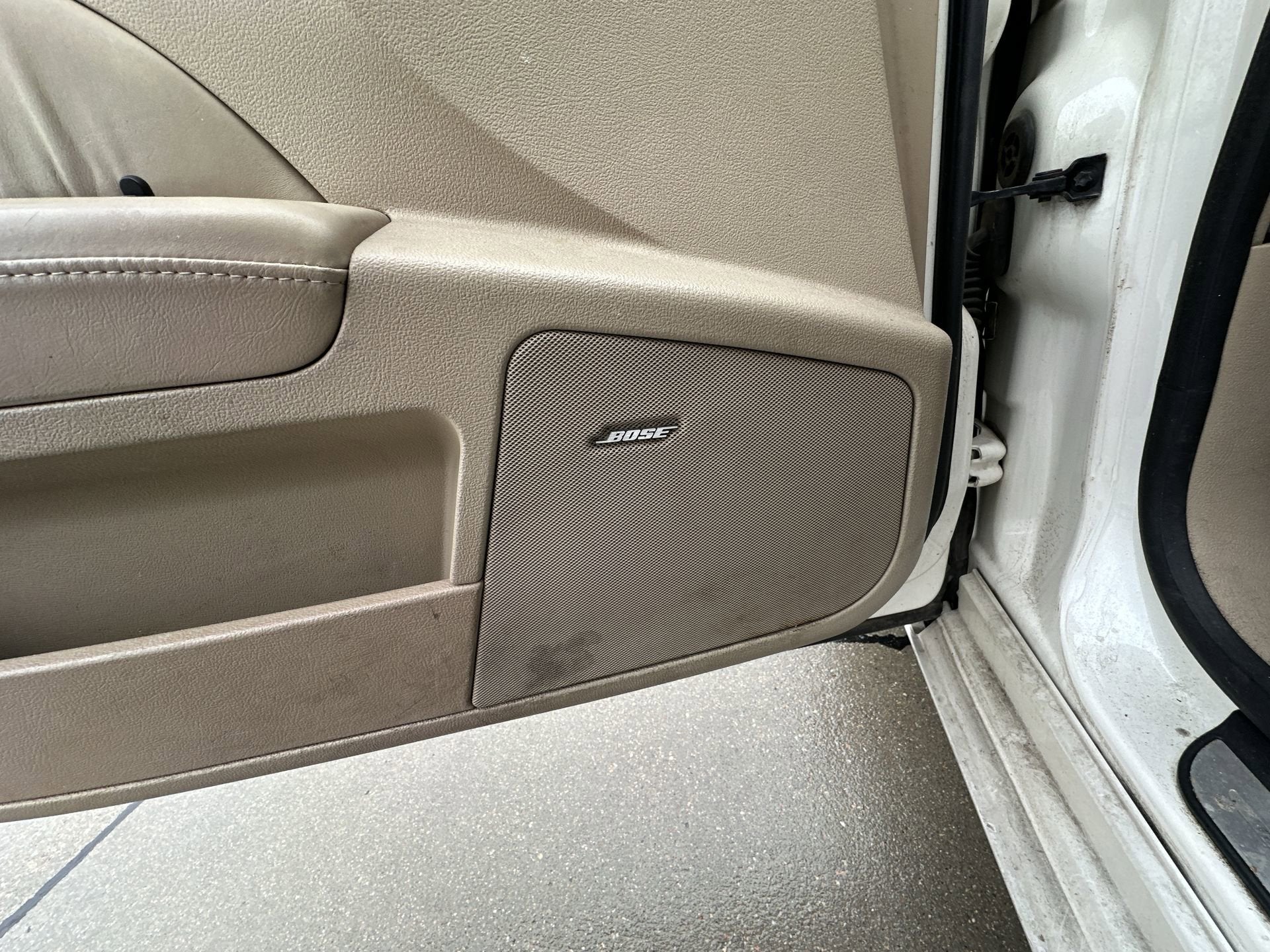 2005 Cadillac STS Base