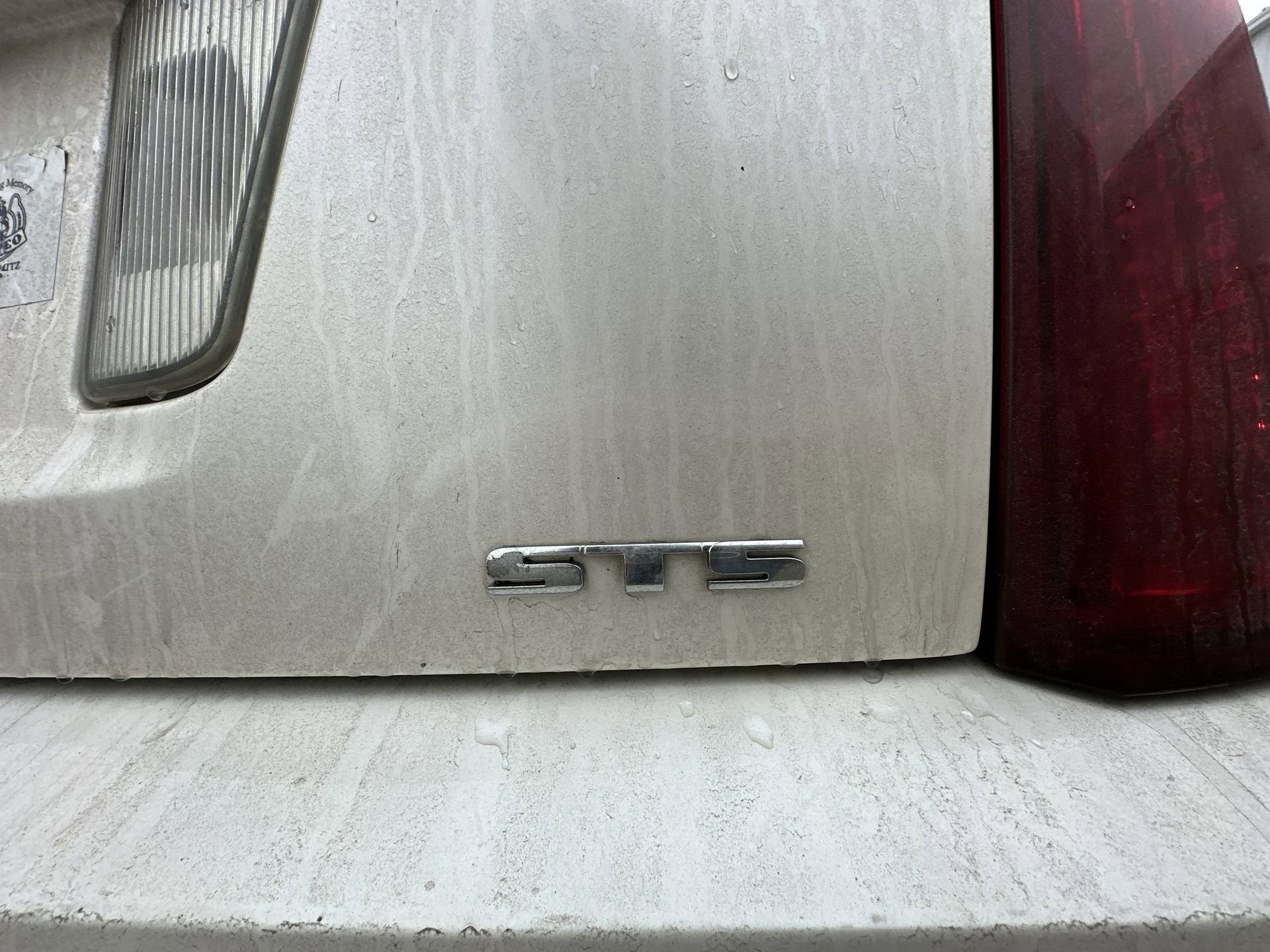 2005 Cadillac STS Base