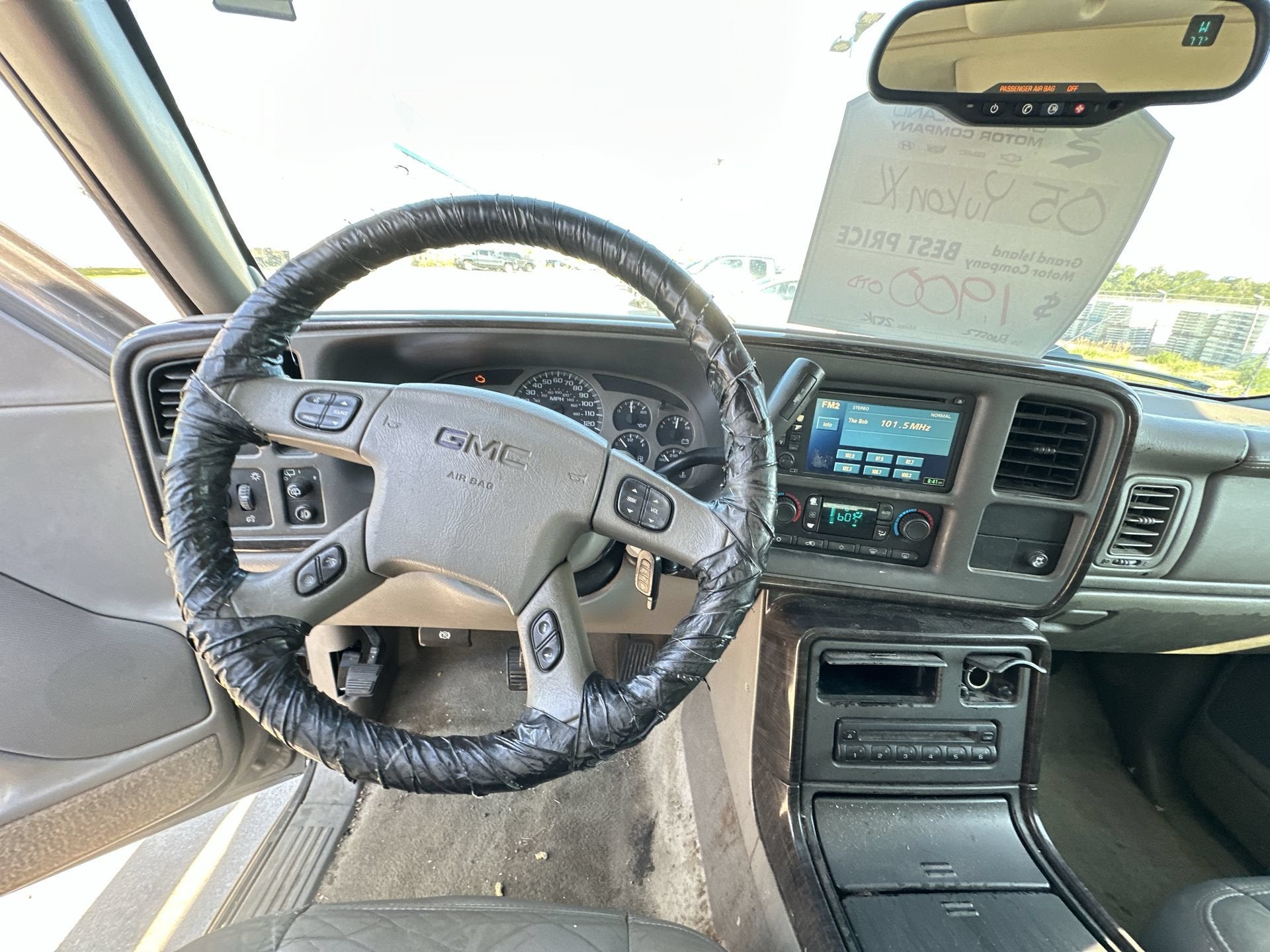 2005 GMC Yukon XL Denali