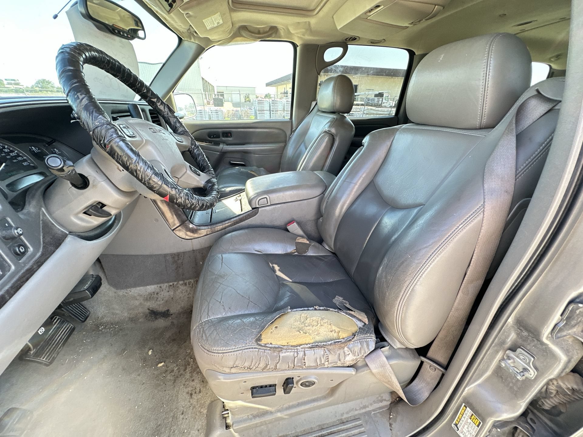 2005 GMC Yukon XL Denali