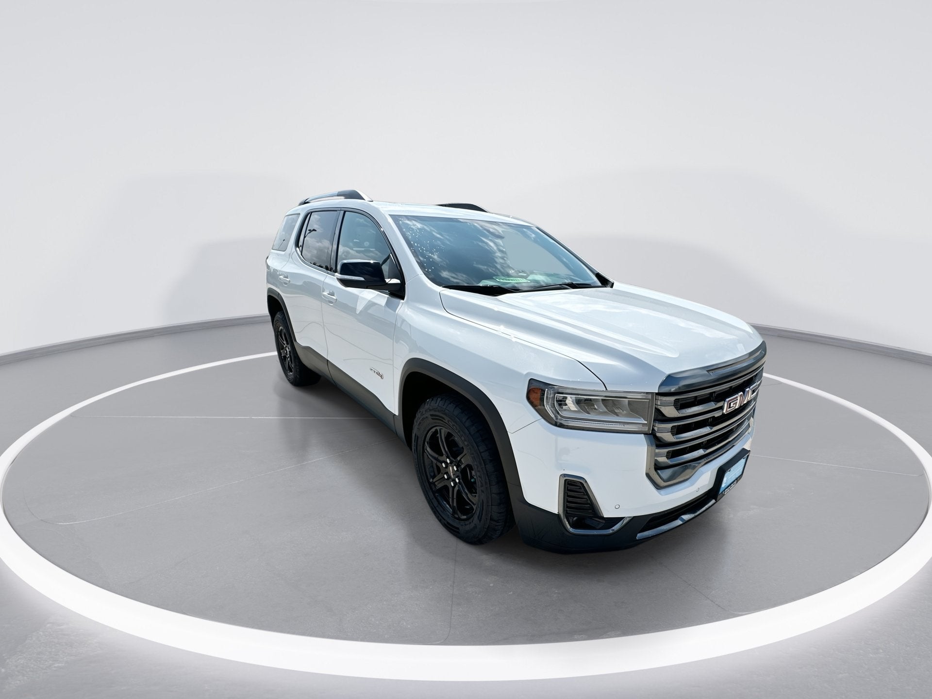 2022 GMC Acadia AT4