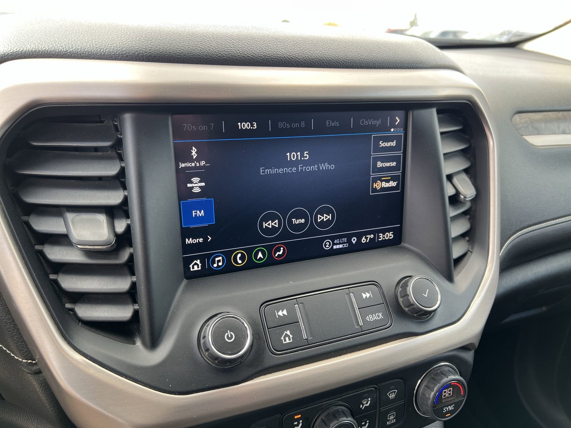 2021 GMC Acadia Denali