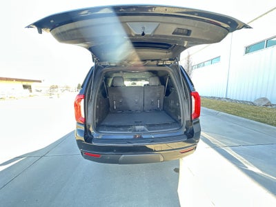 2023 GMC Yukon XL SLE