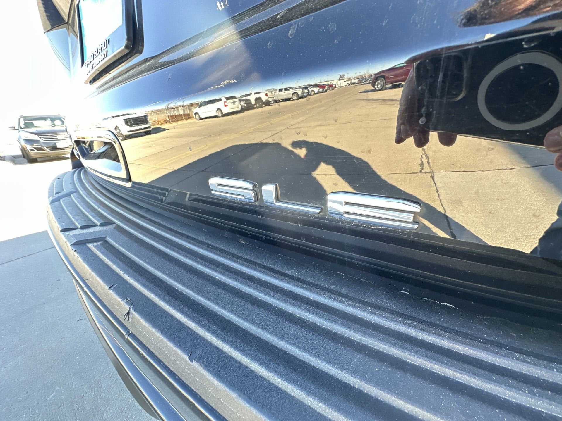 2023 GMC Yukon XL SLE