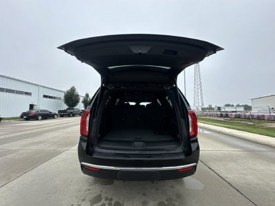 2024 GMC Yukon XL SLT