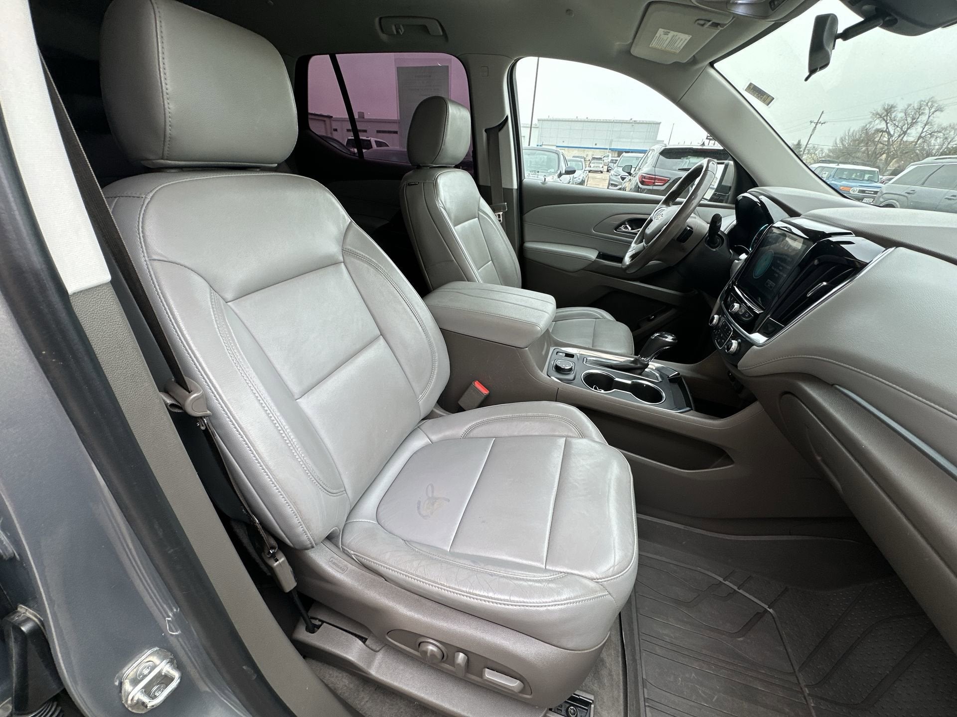 2019 Chevrolet Traverse LT Leather