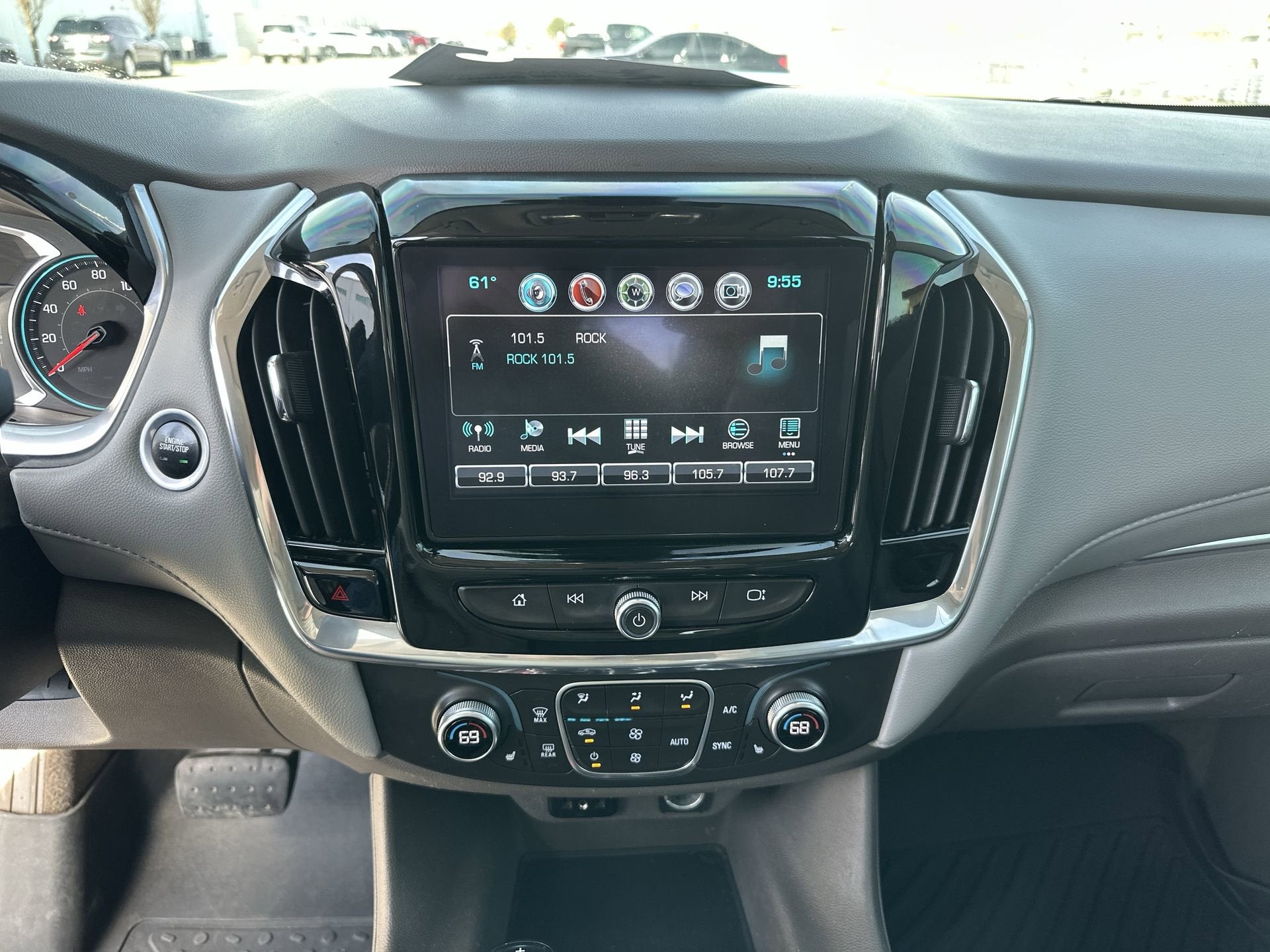 2018 Chevrolet Traverse LT Leather