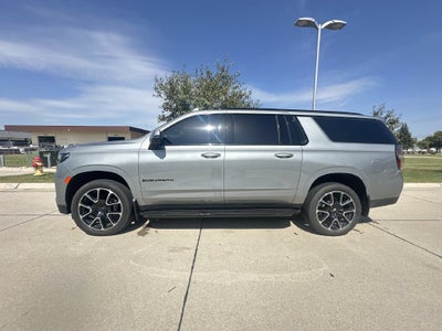 2024 Chevrolet Suburban RST