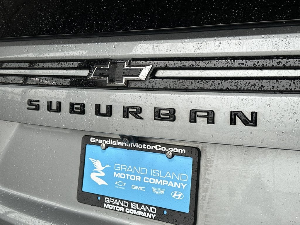 2024 Chevrolet Suburban RST