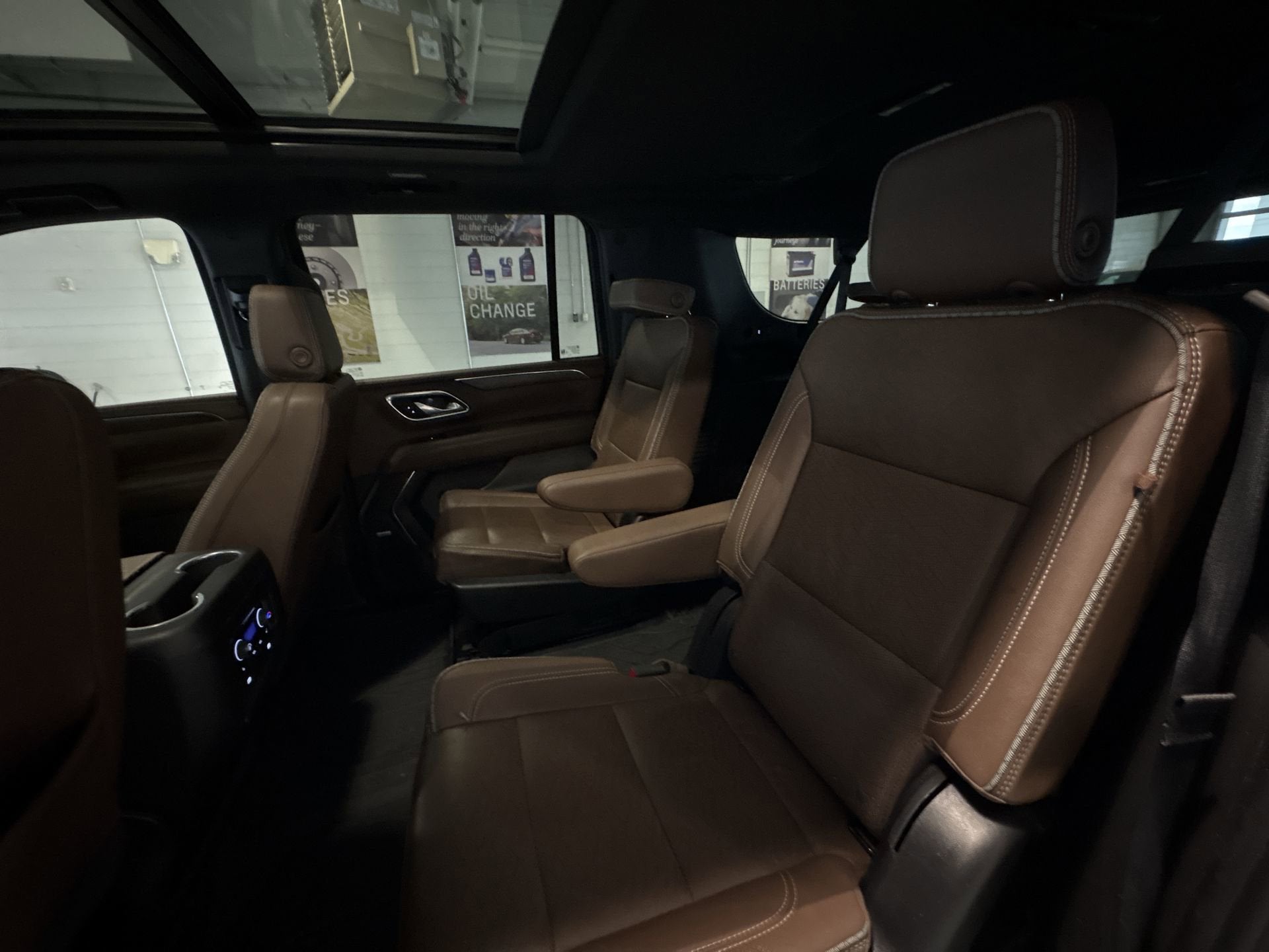 2023 Chevrolet Suburban High Country