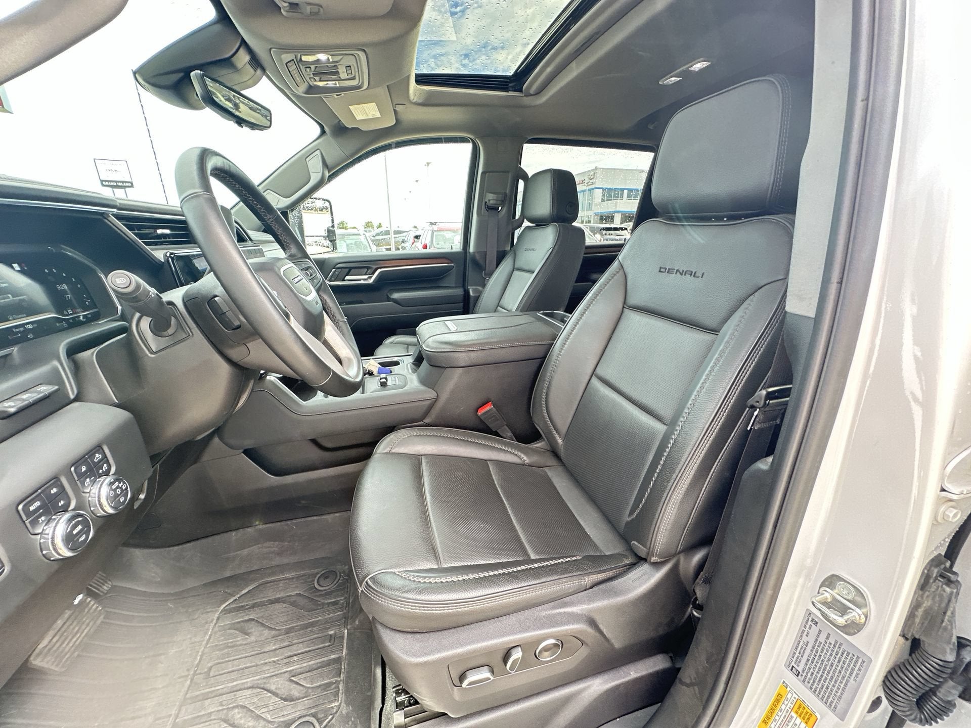 2024 GMC Sierra 2500 HD Denali