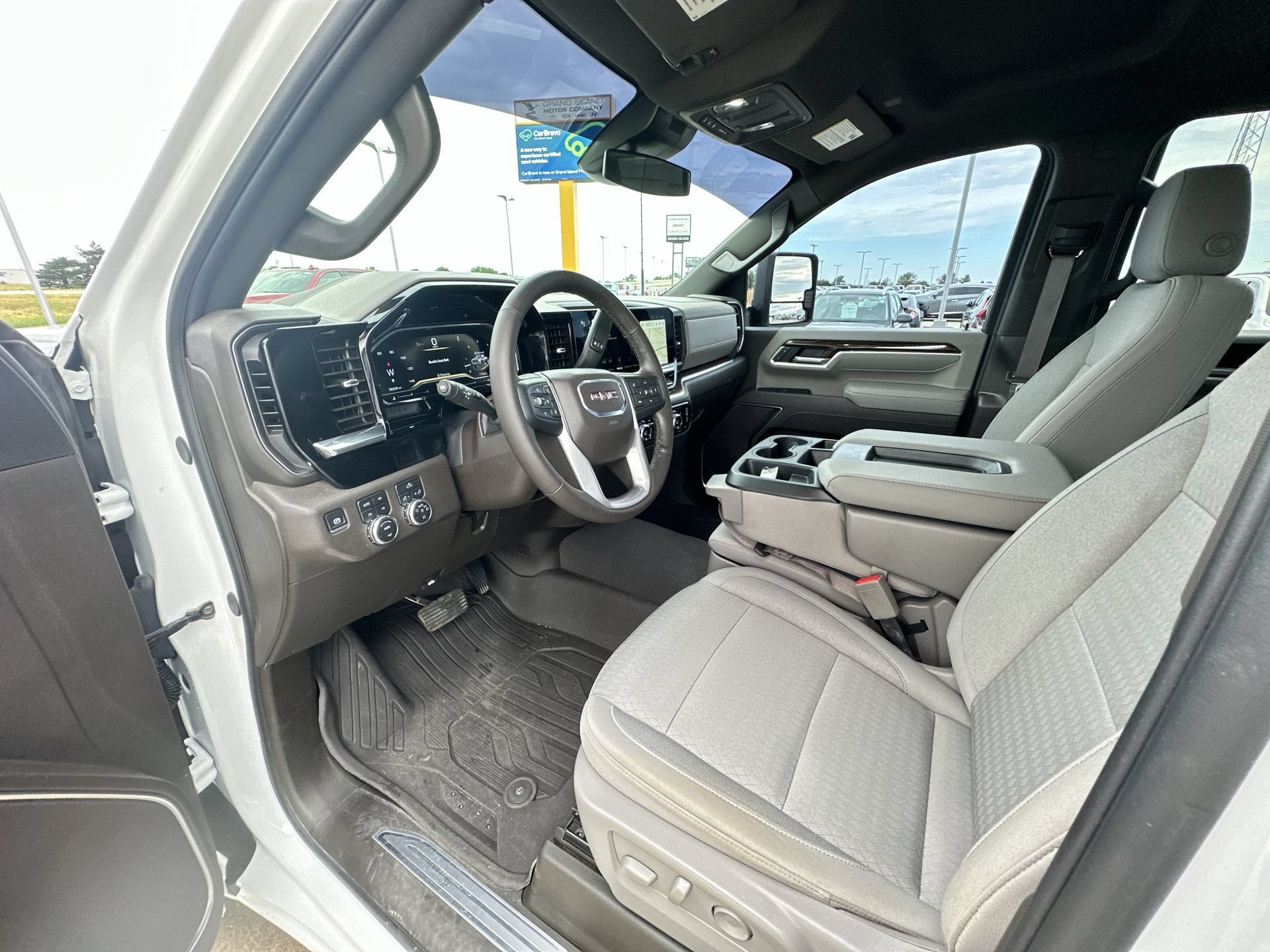 2025 GMC Sierra 2500 HD SLE
