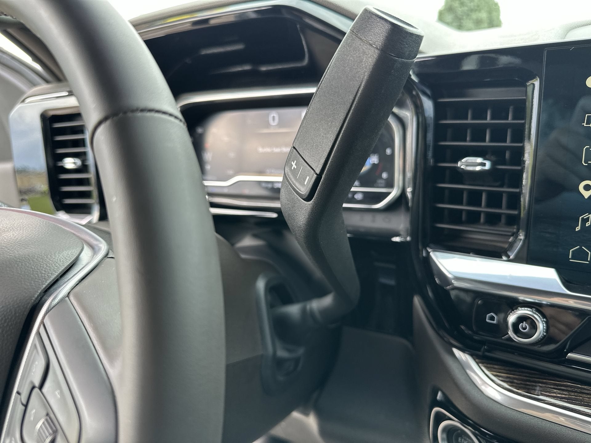 2025 GMC Sierra 2500 HD SLE