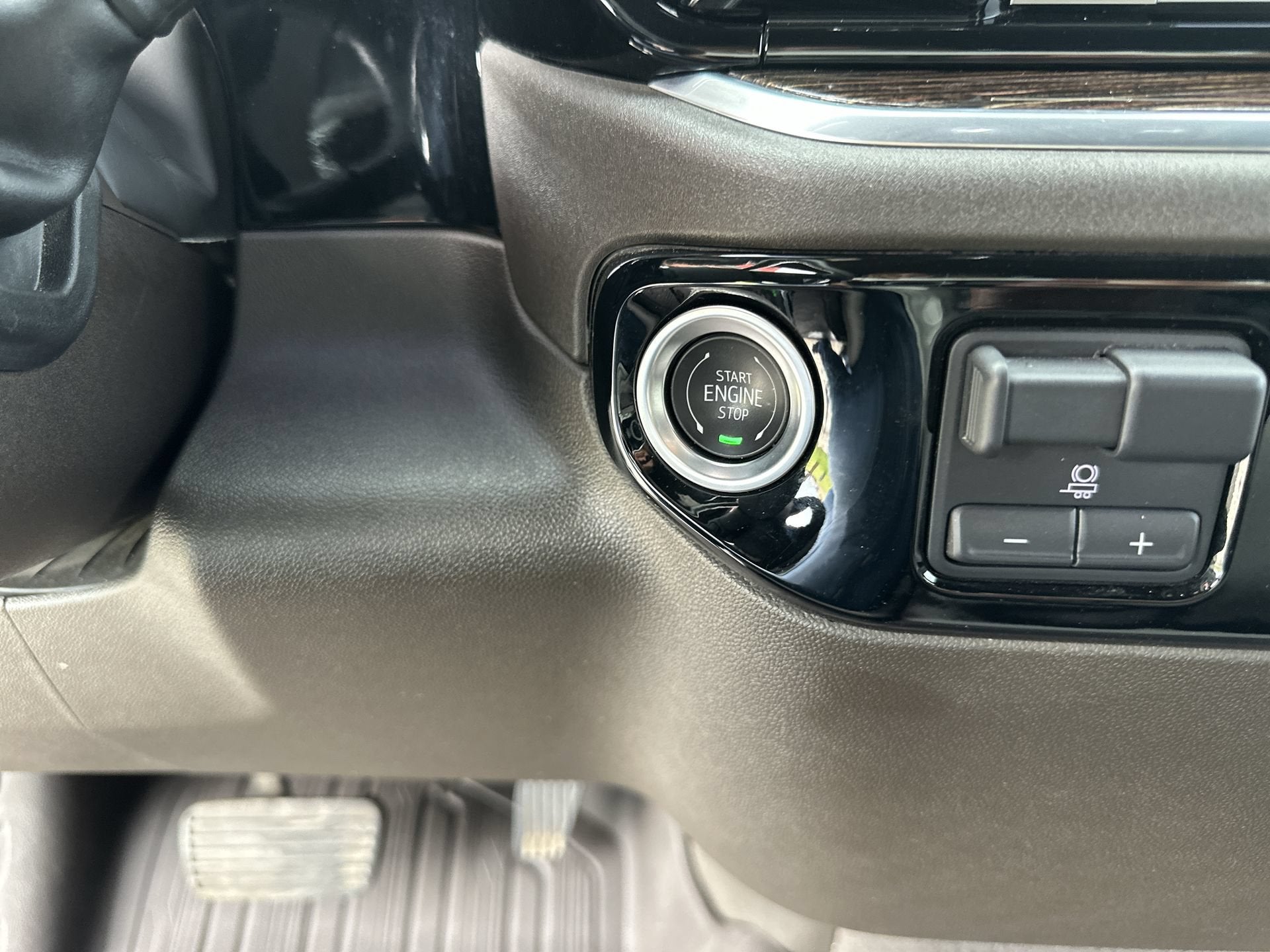 2025 GMC Sierra 2500 HD SLE