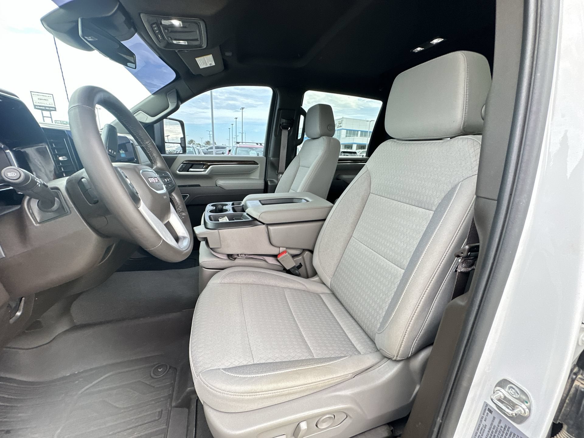 2025 GMC Sierra 2500 HD SLE