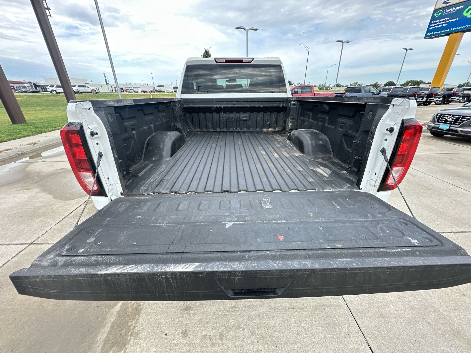 2025 GMC Sierra 2500 HD SLE