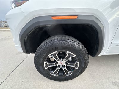 2024 GMC Canyon AT4