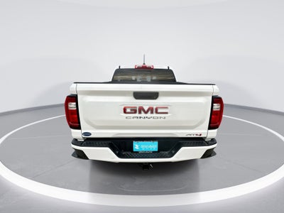 2024 GMC Canyon AT4