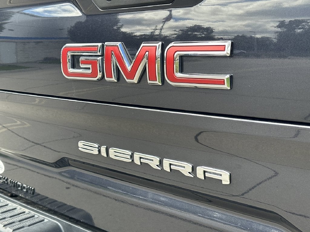 2022 GMC Sierra 1500 AT4