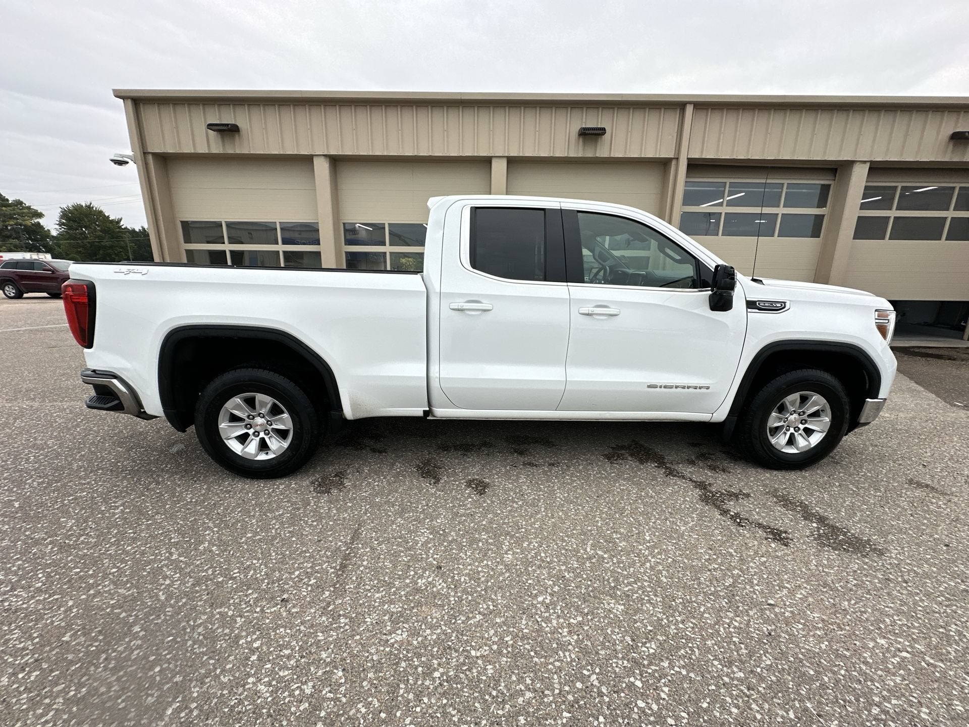 2021 GMC Sierra 1500 SLE