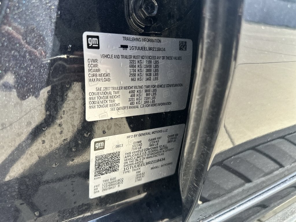 2024 GMC Sierra 1500 AT4