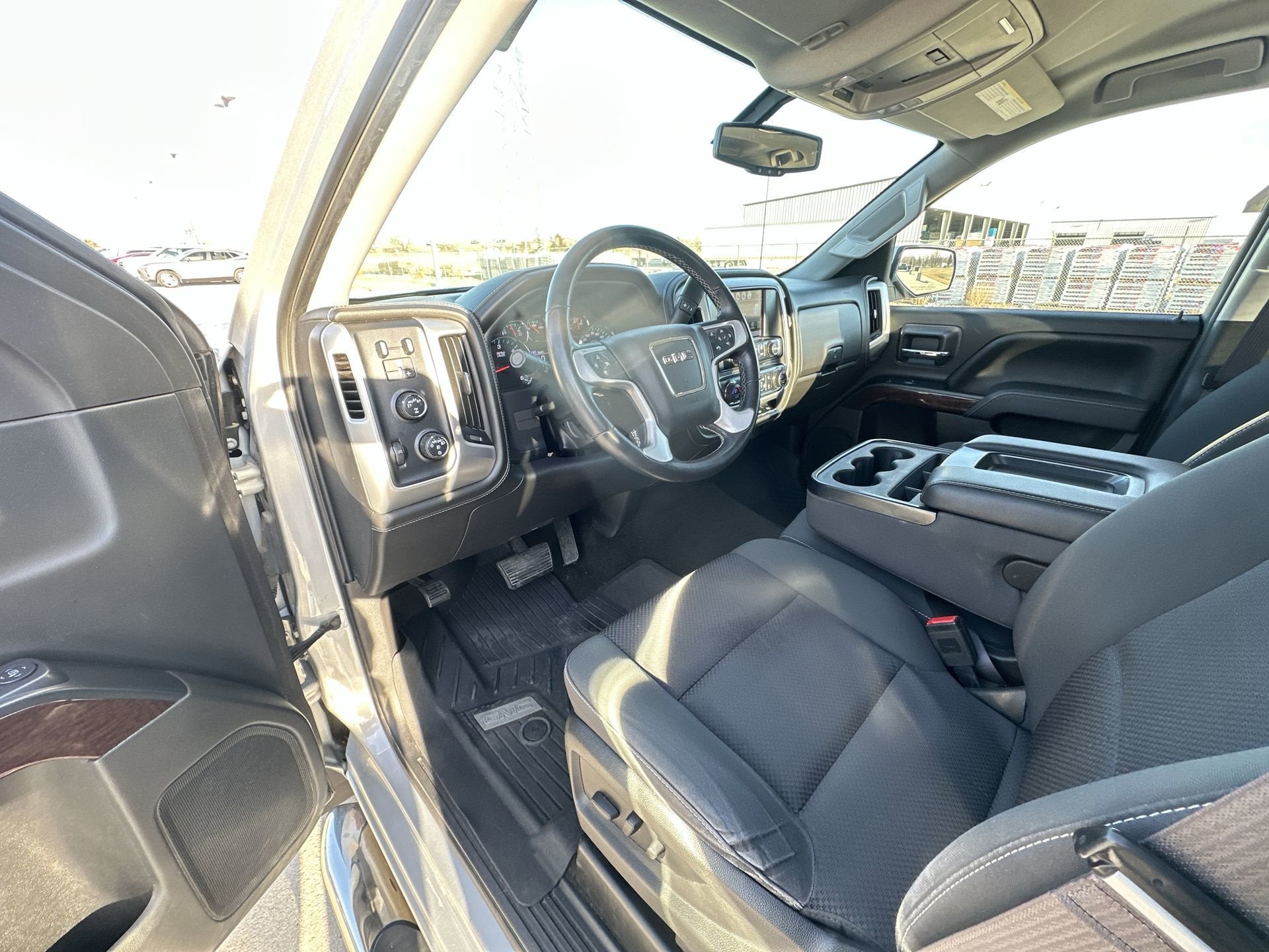 2017 GMC Sierra 1500 SLE