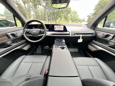 2027 Cadillac VISTIQ Luxury