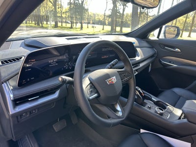 2025 Cadillac XT4 Premium Luxury