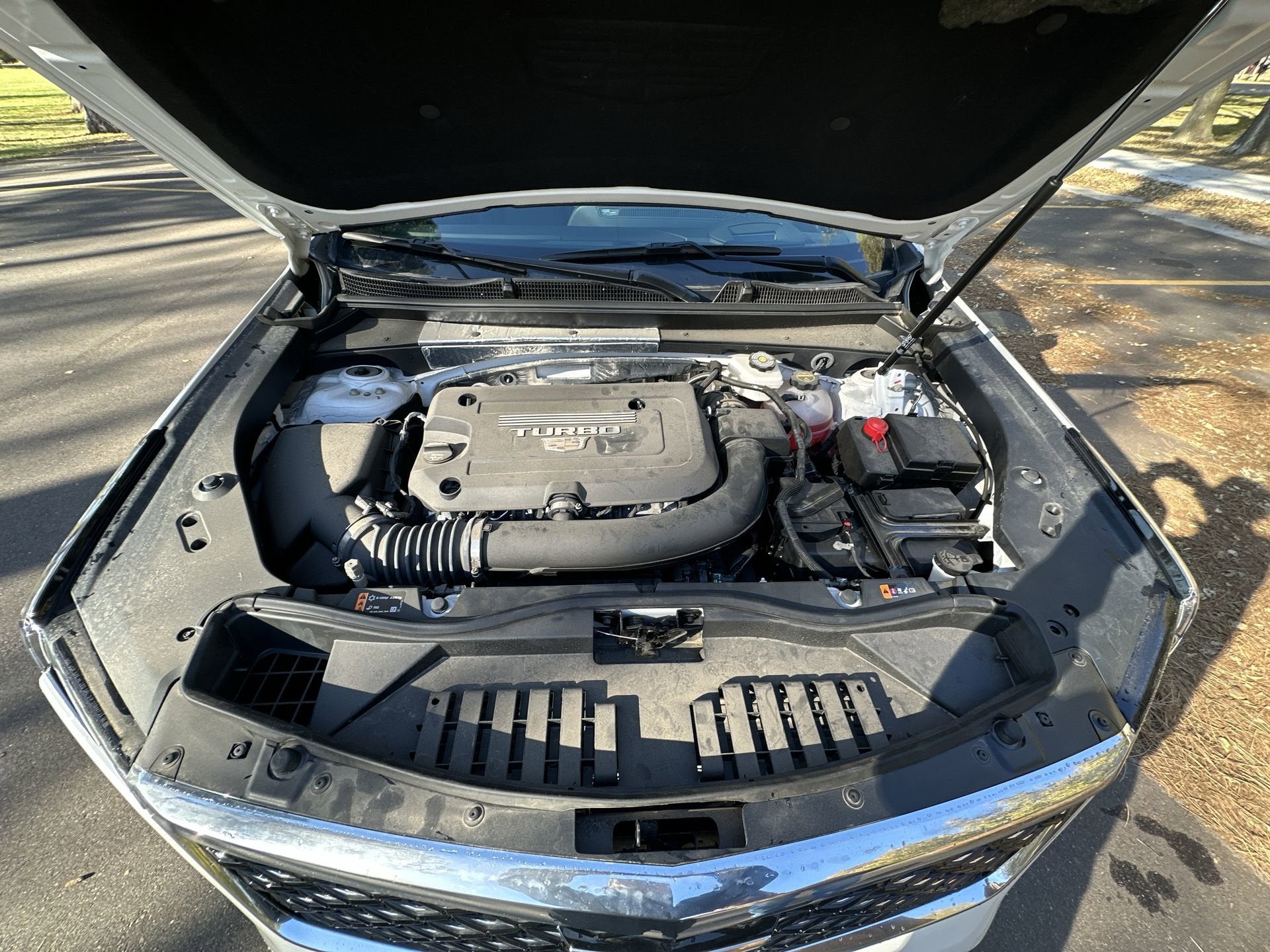 2025 Cadillac XT4 Premium Luxury