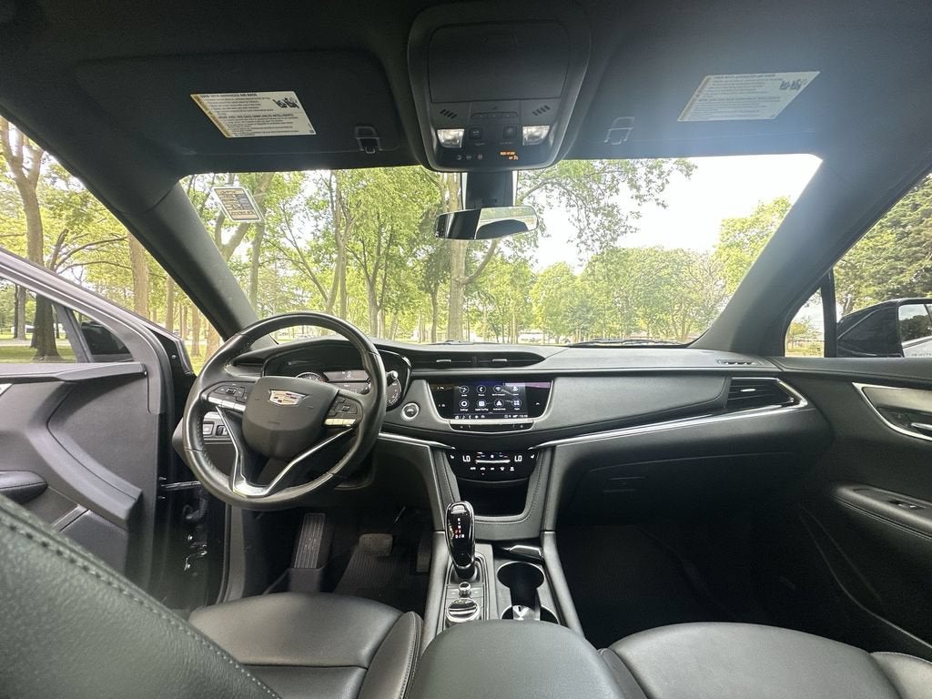 2024 Cadillac XT6 Luxury