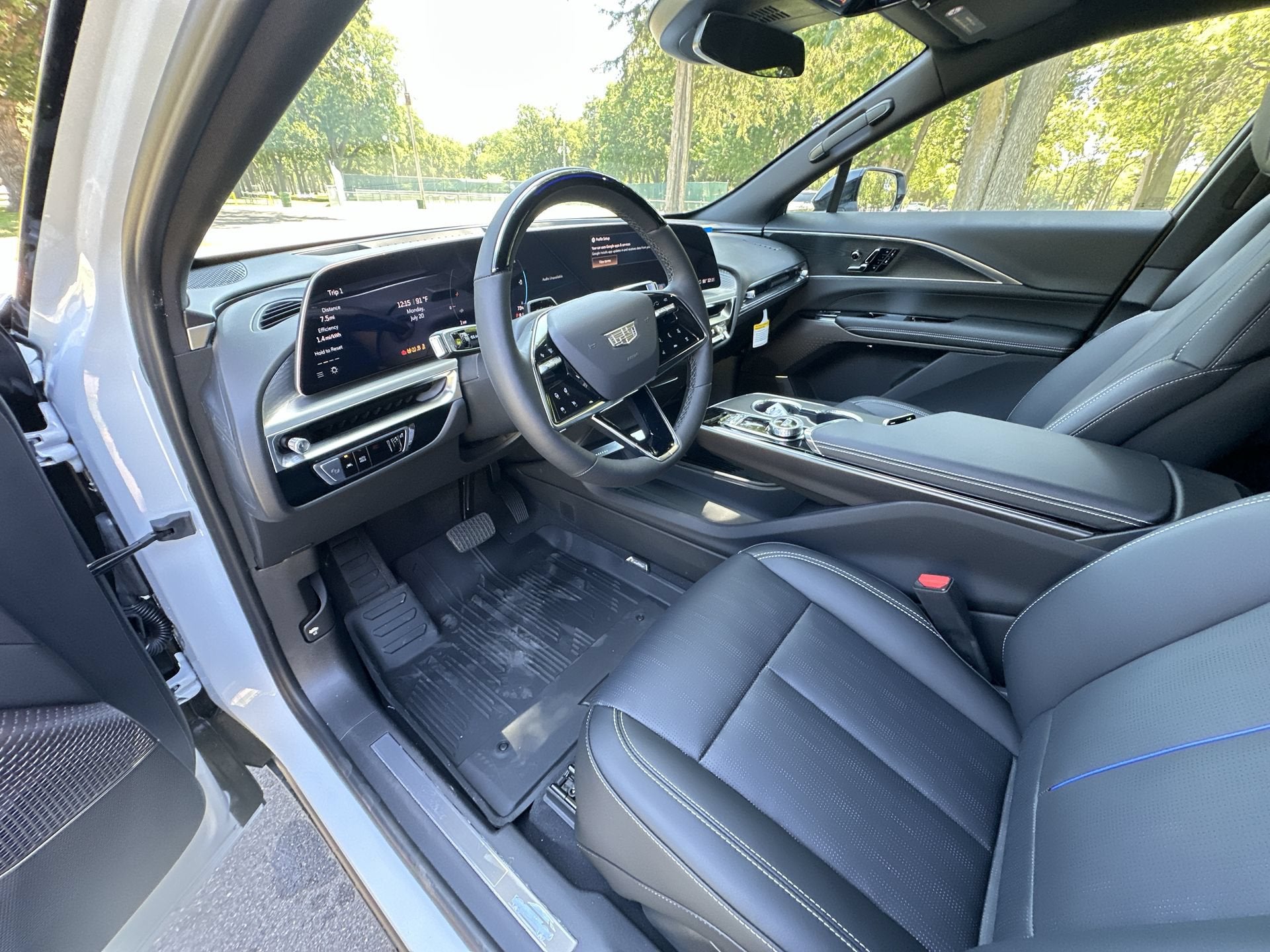 2026 Cadillac LYRIQ Sport